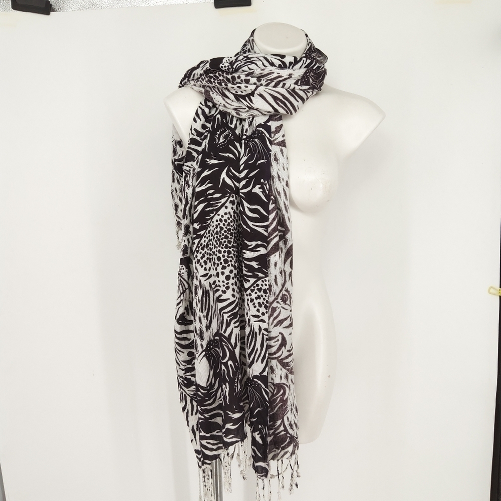 RACHELE ANIMAL PRINT SCARF WRAP